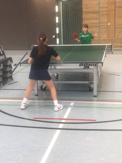 Tischtennis-Lehrgang in Hilpoltstein – hochklassiges Training für alle Leistungsstufen